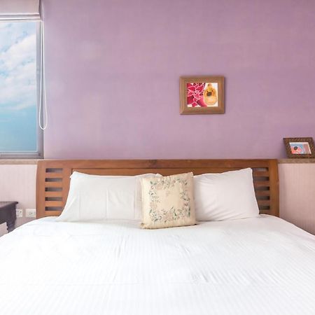Jhongshan Building Bed And Breakfast Хуалиен Сити Екстериор снимка