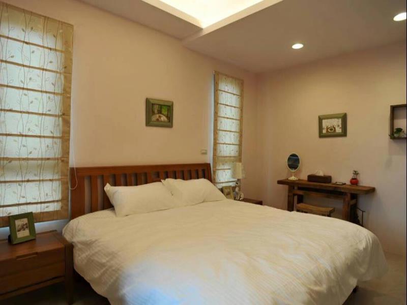 Jhongshan Building Bed And Breakfast Хуалиен Сити Екстериор снимка