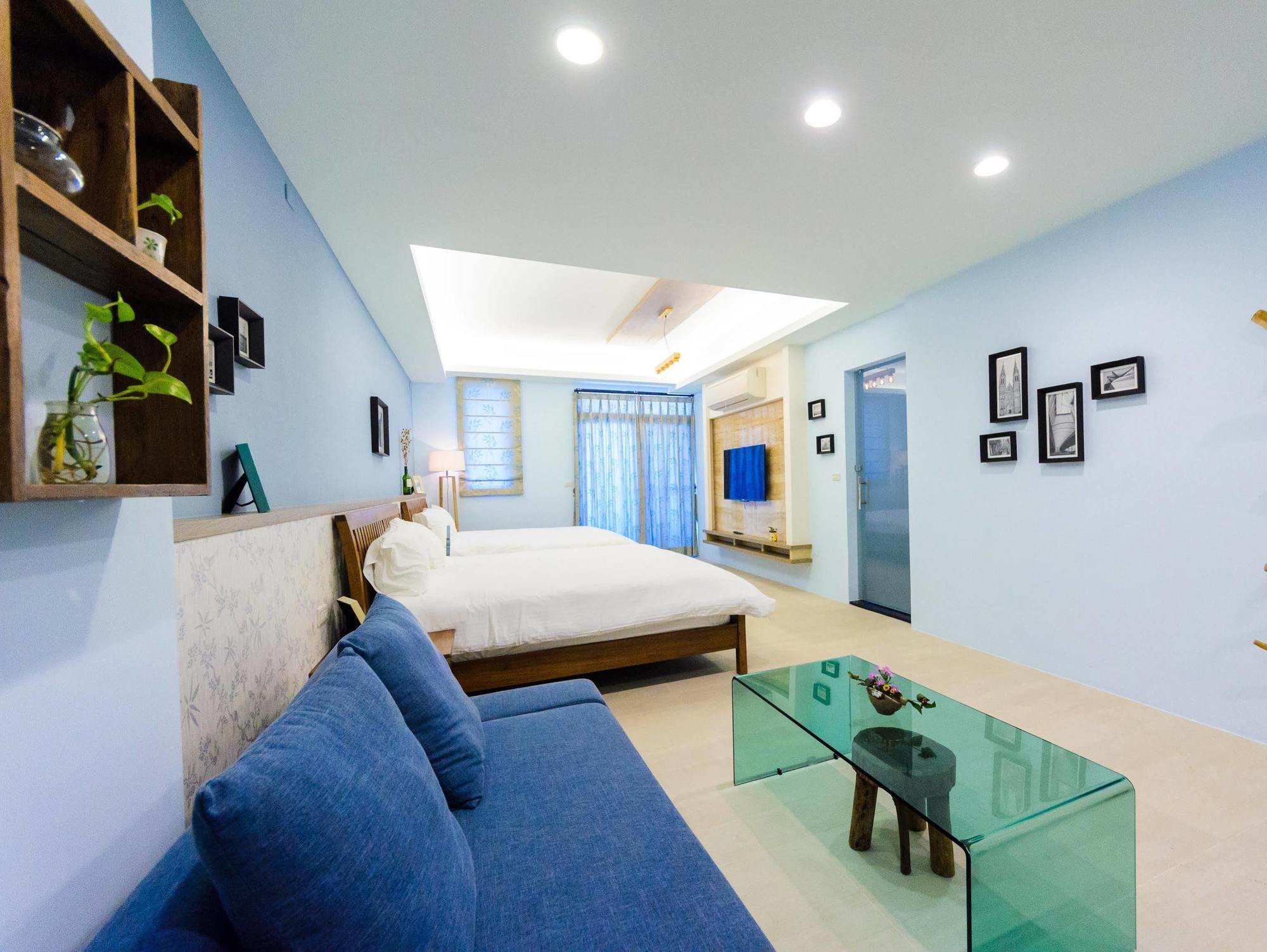 Jhongshan Building Bed And Breakfast Хуалиен Сити Екстериор снимка
