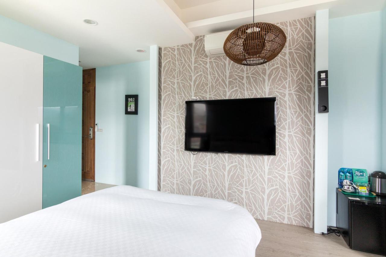 Jhongshan Building Bed And Breakfast Хуалиен Сити Екстериор снимка