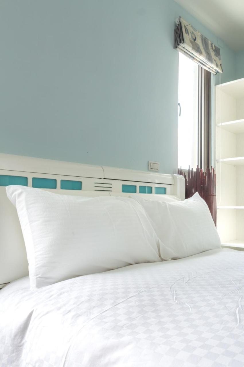 Jhongshan Building Bed And Breakfast Хуалиен Сити Екстериор снимка
