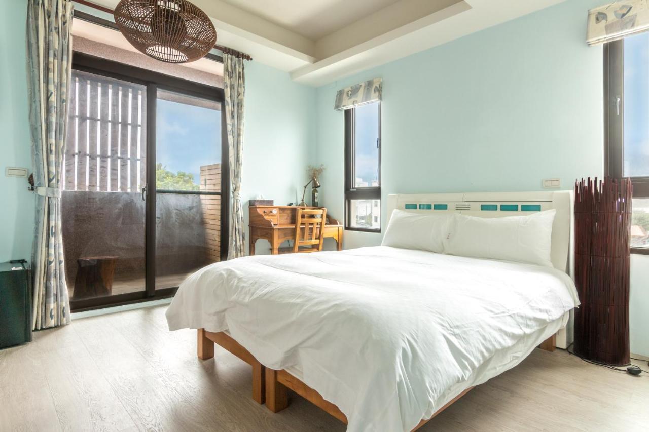 Jhongshan Building Bed And Breakfast Хуалиен Сити Екстериор снимка